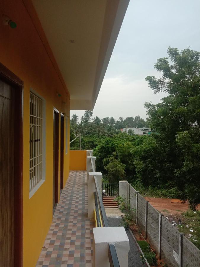 Thendral Homestay ปอนดิเชอรี ภายนอก รูปภาพ