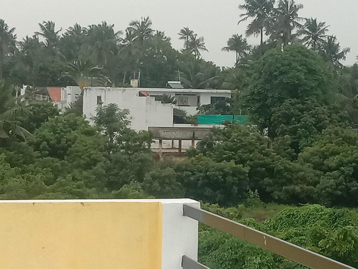 Thendral Homestay ปอนดิเชอรี ภายนอก รูปภาพ